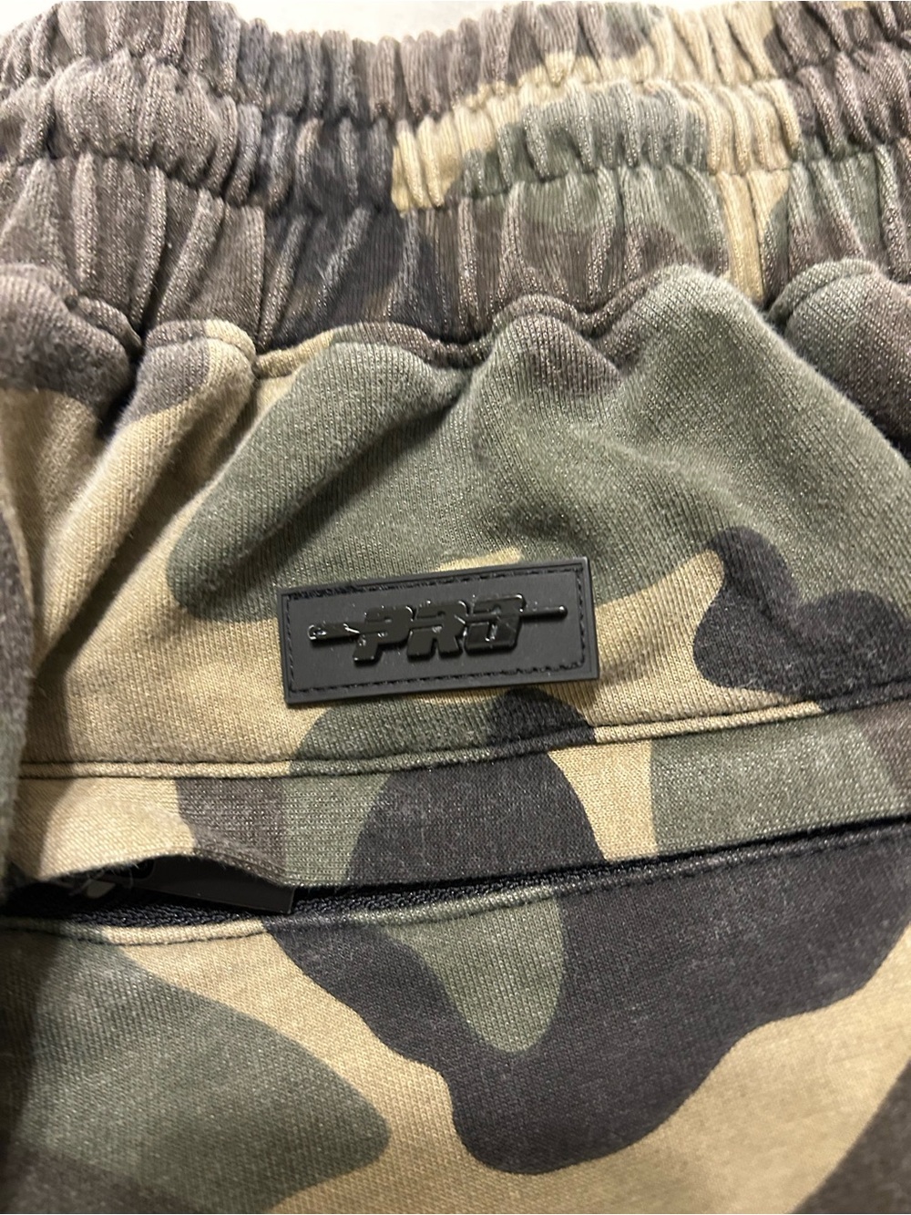 Pro Standard NY Yankees Camo Shorts 2XL Embroidered Logo Streetwear - Picture 7 of 8